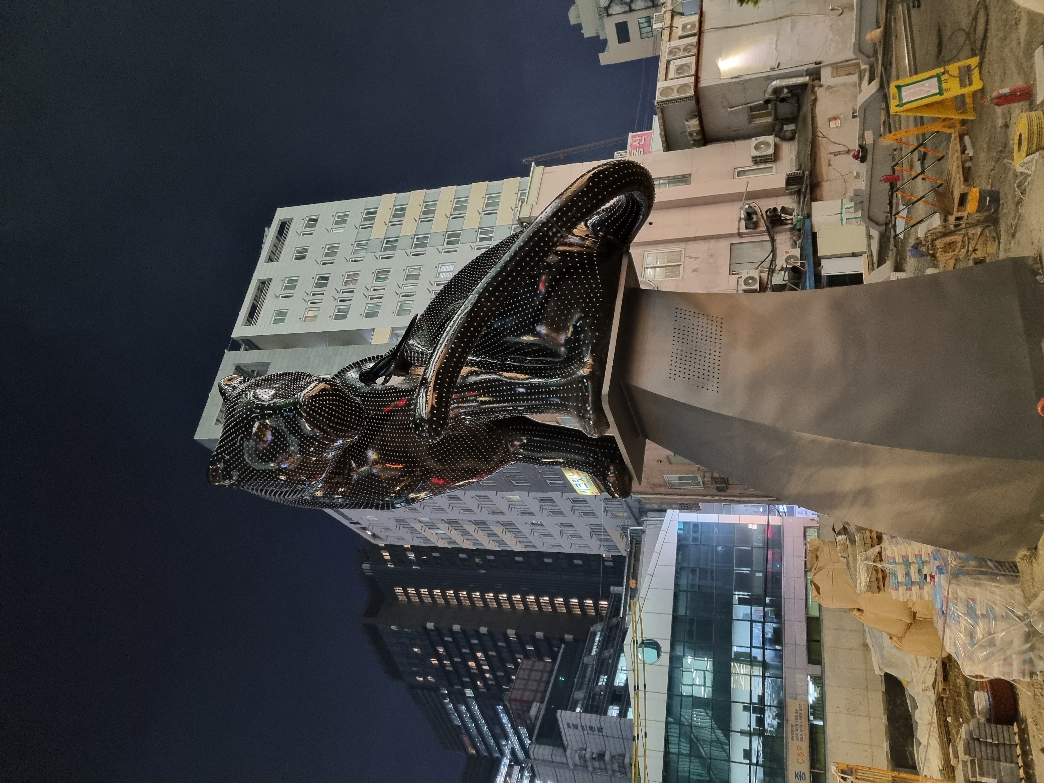ART & SCULPTURE